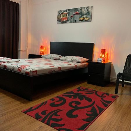 Center Apartment Galaţi Εξωτερικό φωτογραφία