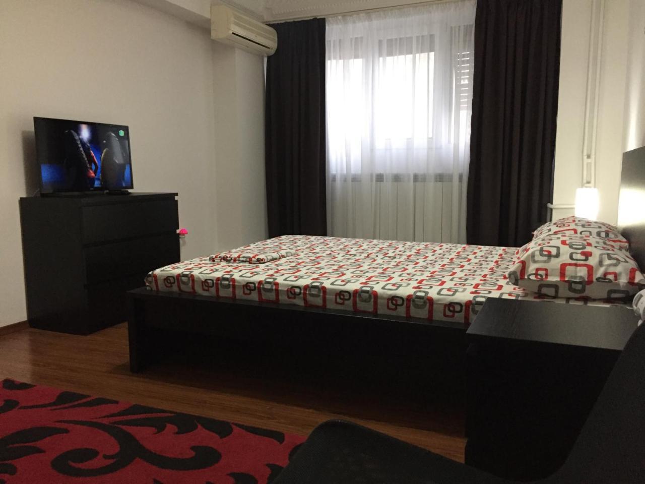 Center Apartment Galaţi Εξωτερικό φωτογραφία