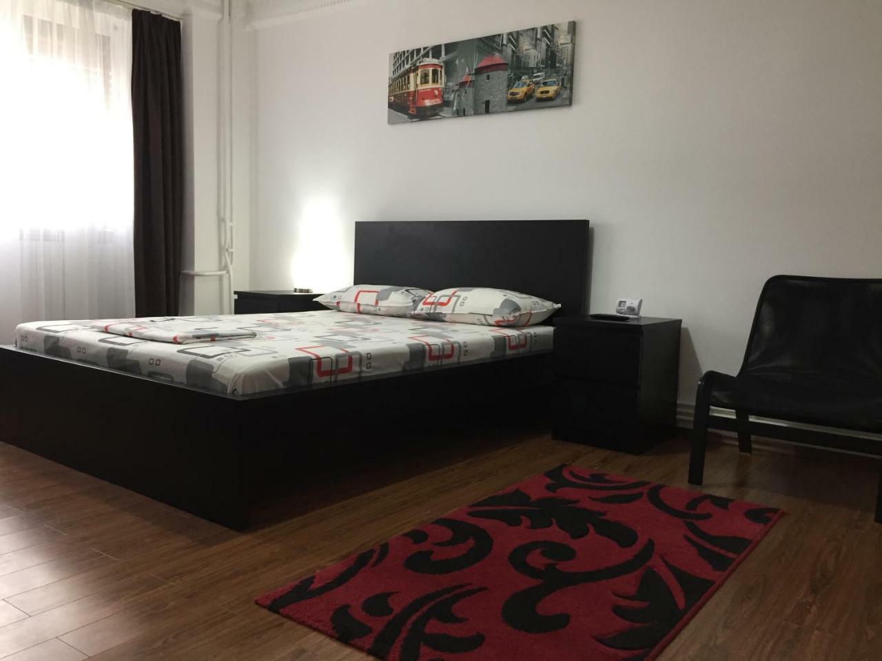 Center Apartment Galaţi Εξωτερικό φωτογραφία